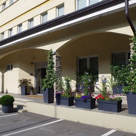 Quality La Darsena Hotel 4*