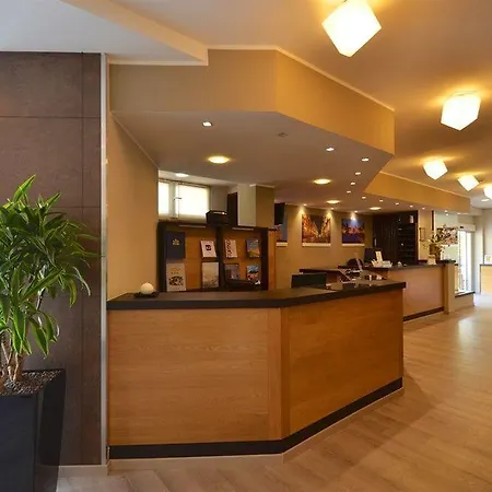Quality La Darsena Hotel 4*