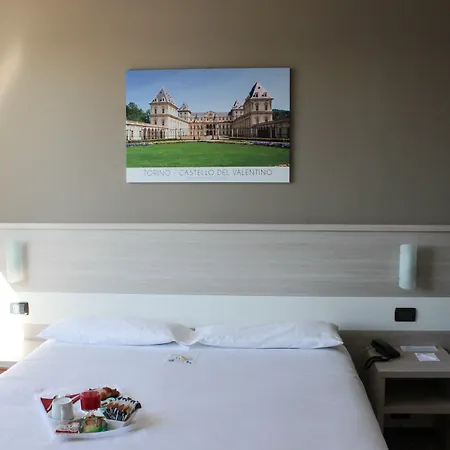 Otel Quality La Darsena 4*