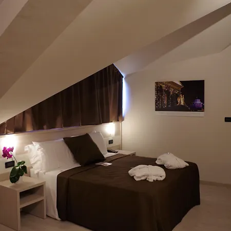 Hotel Quality La Darsena 4*