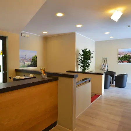 Hotel Quality La Darsena 4*