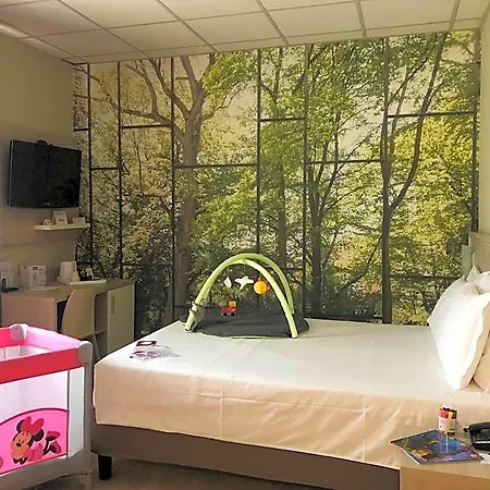 Quality La Darsena Hotel 4*