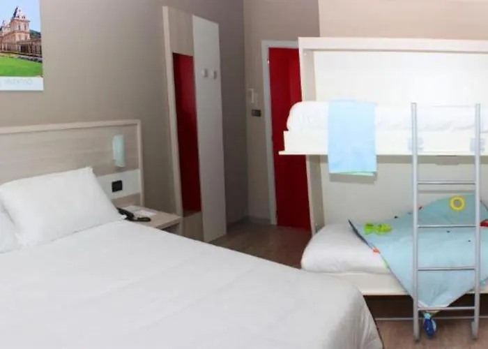 Hotel Quality La Darsena 4*