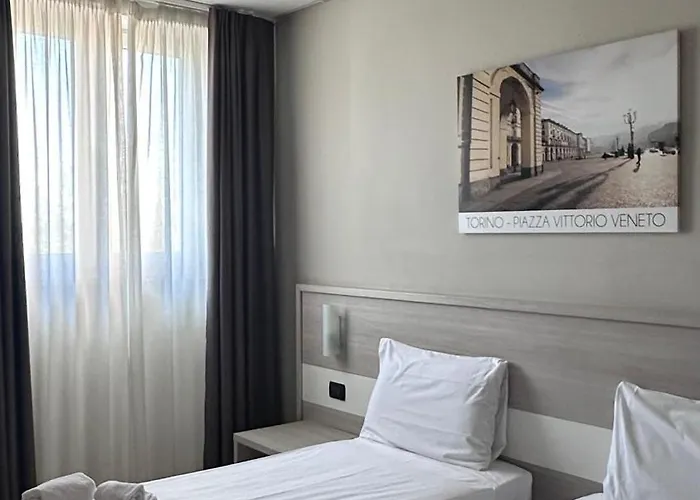 Hotel Quality La Darsena 4*