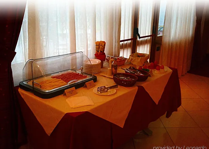 Quality La Darsena Hotel 4*